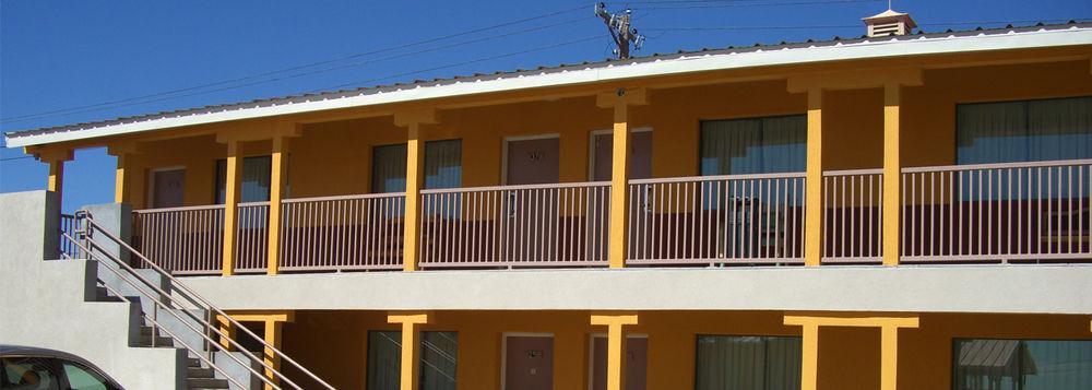 Budget Inn Artesia Bagian luar foto