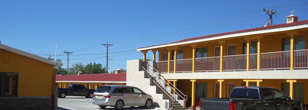 Budget Inn Artesia Bagian luar foto