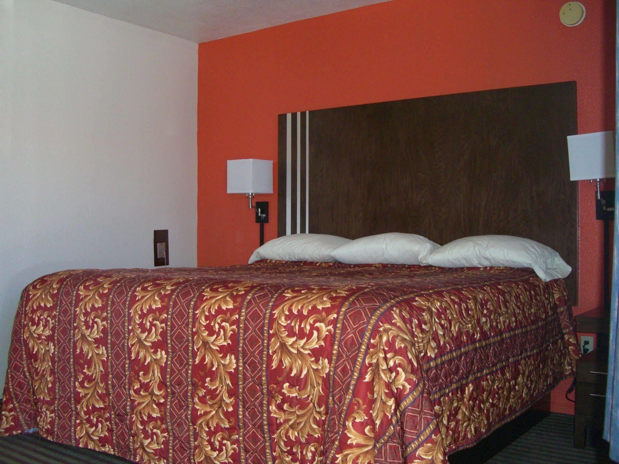 Budget Inn Artesia Bagian luar foto